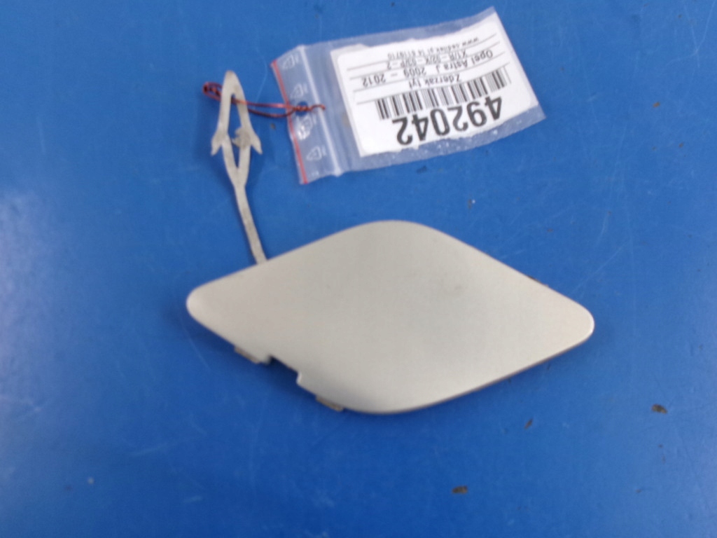 Купить Opel astra j iv заглушка проушина буксировочный бампера задний  z167