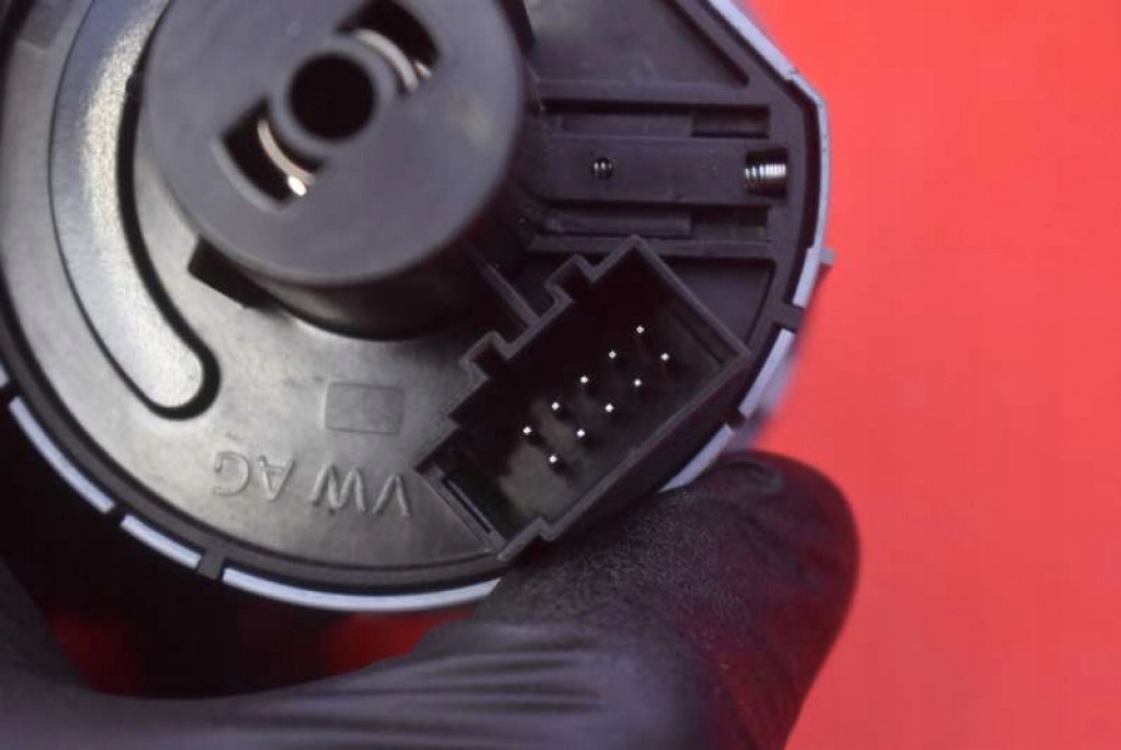 фото №8, Выключатель переключатель света 5e0941431g skoda fabia 3 iii 18-21