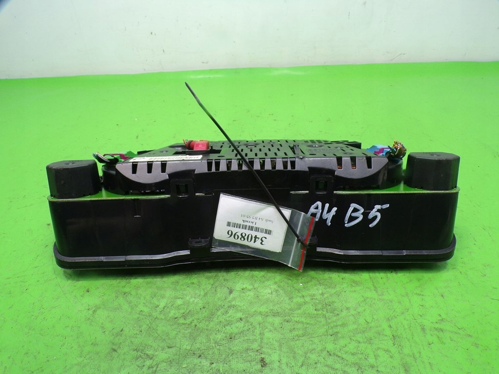 фото №5, Audi a4 b5 лічильник прилади спідометр 8d0919880dx
