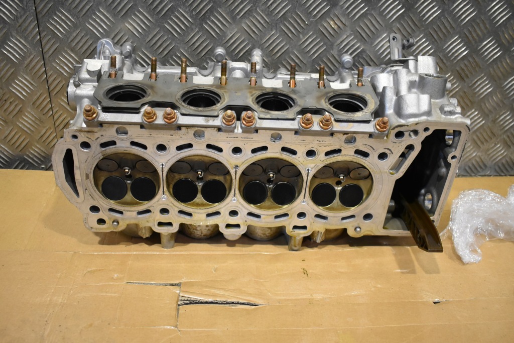 Idealna головка ліва циліндр 5-8 mercedes w213 x290 w222 6.3 amg 1 в Україні