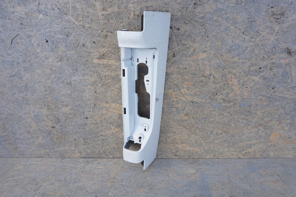 фото №1, Trafic iii 14r- уголок левый задняя