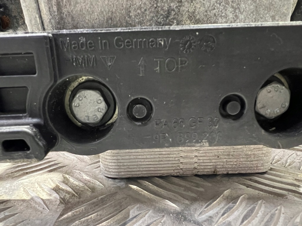 Редуктор диференціал міст передній перед porsche carrera 911 992 4s 0a0409505e Зі Шроту