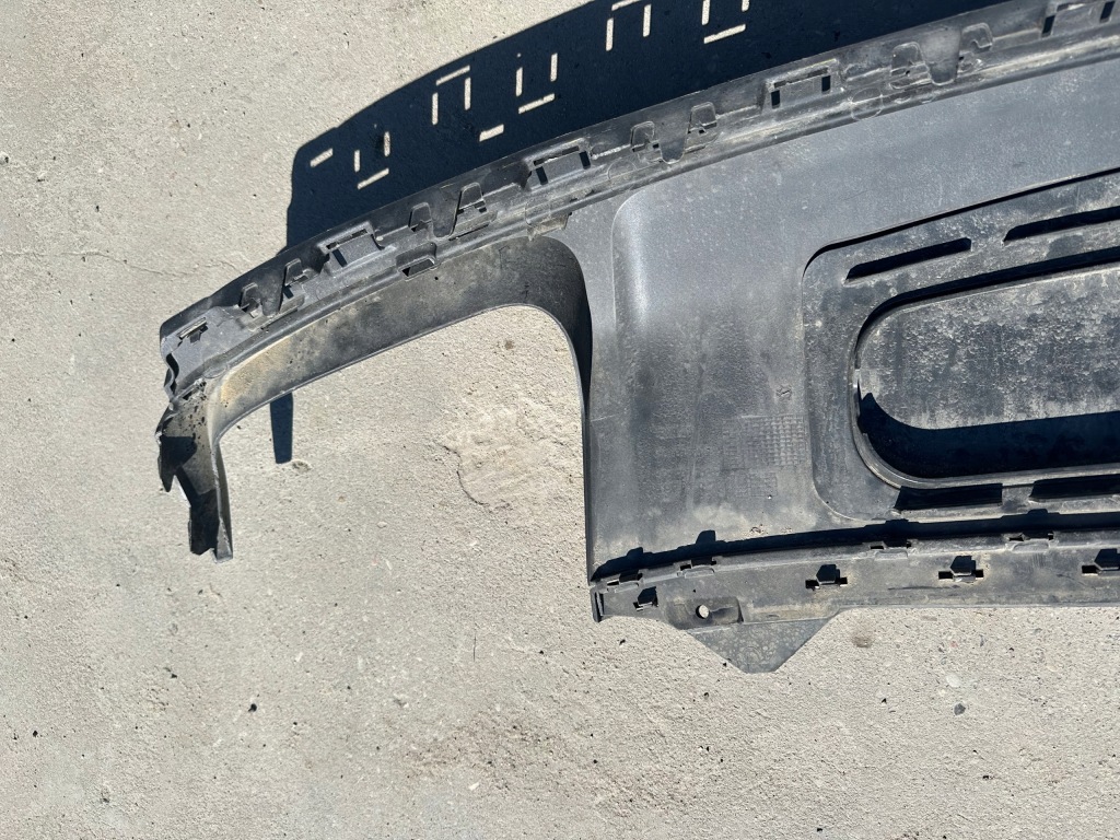 Накладка бампера задний  audi q7 4m s-line 4m0807521b Цена