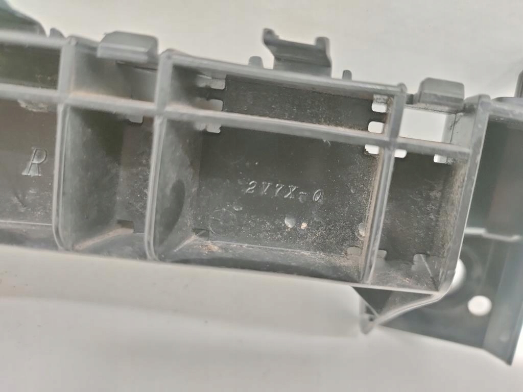 фото №7, Направляющая бампера перед правый forester iii 09-12