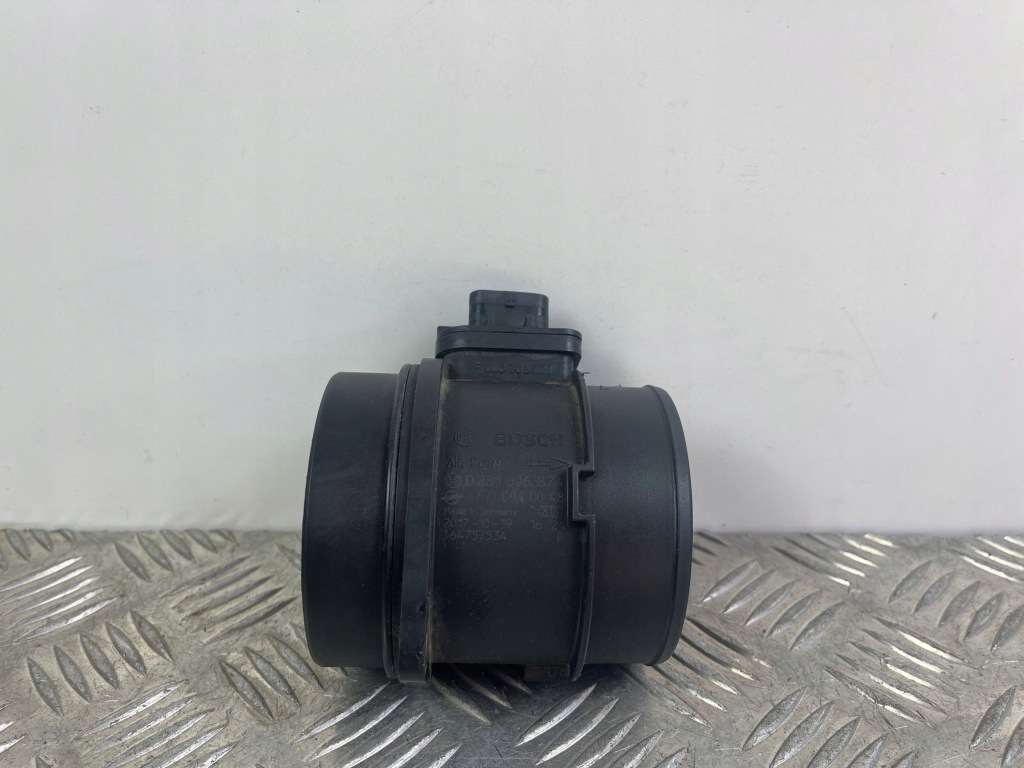 Купити Ssangyong rodius 2018 витратомір масовий повітря maf