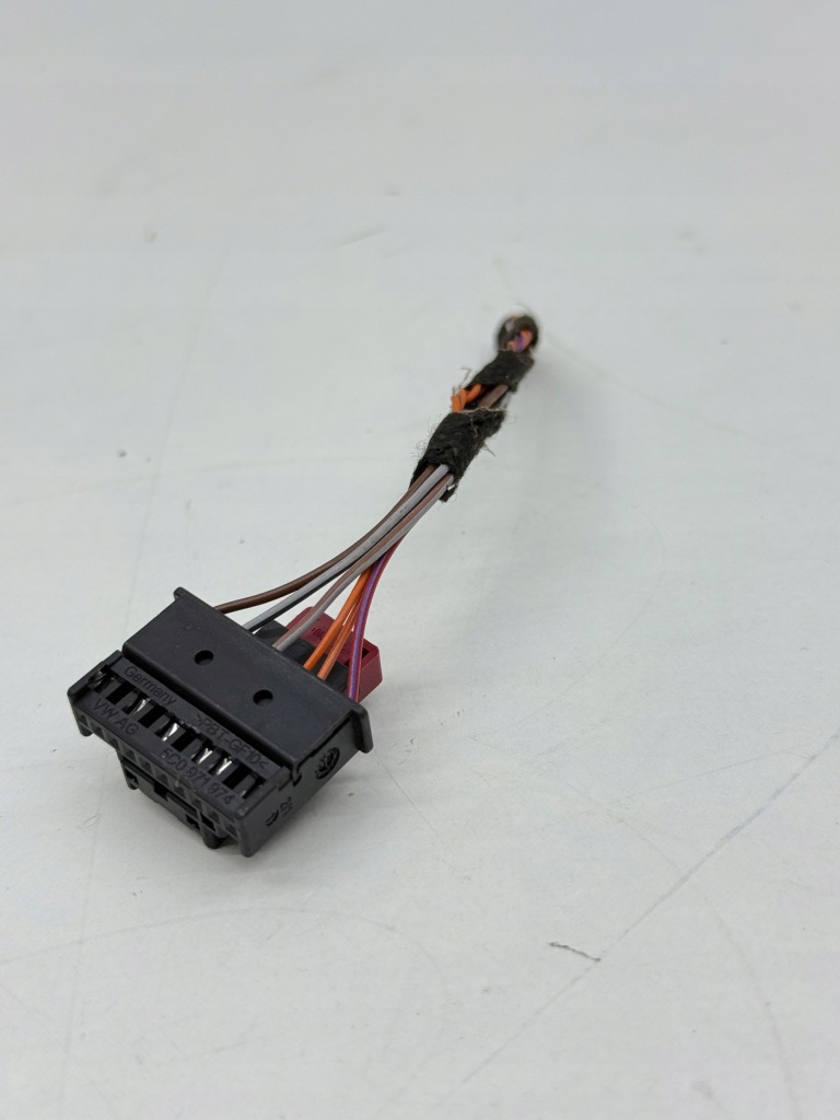 Audi volkswagen seat skoda штекер колодка соединитель + шланг 5c0971974 в Украине