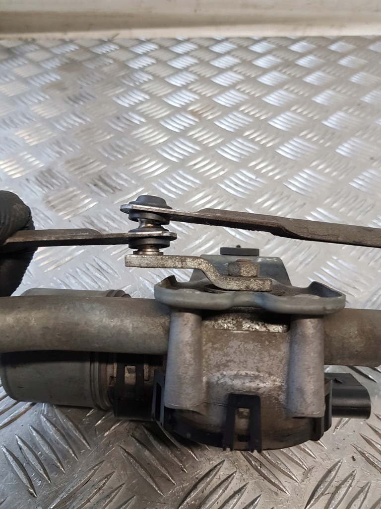 фото №14, Механизм дворник перед 3397020724 60694874 alfa romeo 159 07r- eu