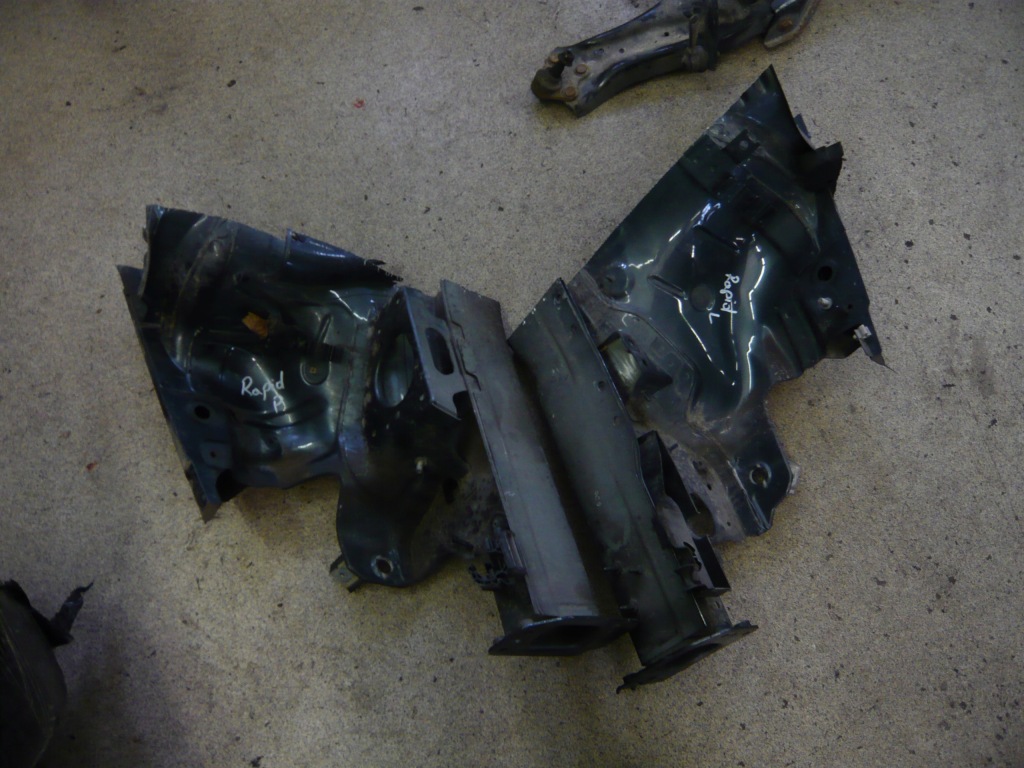 Купити Лонжерон ліва або права skoda rapid