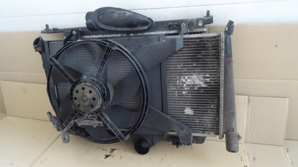 фото №7, Volvo v40 lift 1.9 dci koplet радиатор вентилятор