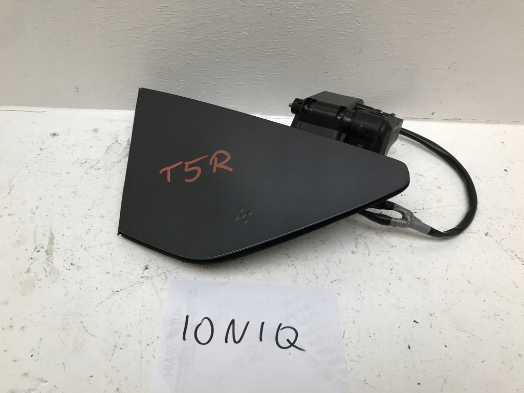 фото №1, Hyundai ioniq 5 electric крышка разъём зарядки аккумулятора оригинал t5r