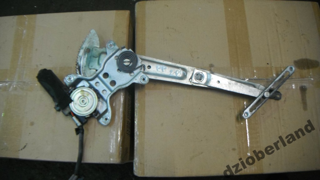 Купити Toyota 4runner hilux механізм скло правий передній