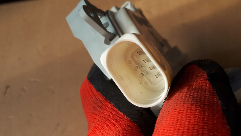 фото №8, A6 c7 a7 замок двері лівий перед 6pin s4 b8 s5 sq5