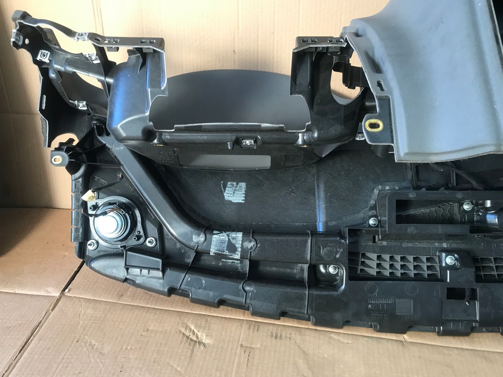 фото №13, Audi a4 b8 панель приладів приладова консоль панель приладів подушки безпеки ремені