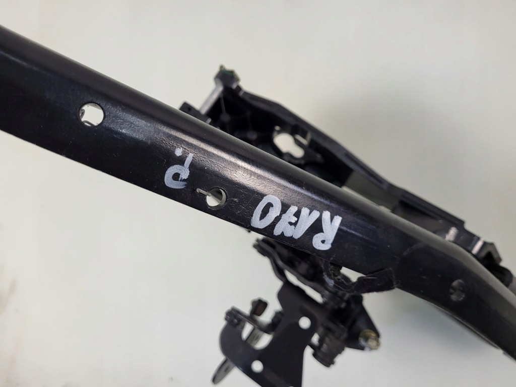 Петля крыша складного правый  mercedes slk r170 рестайлинг Доставка