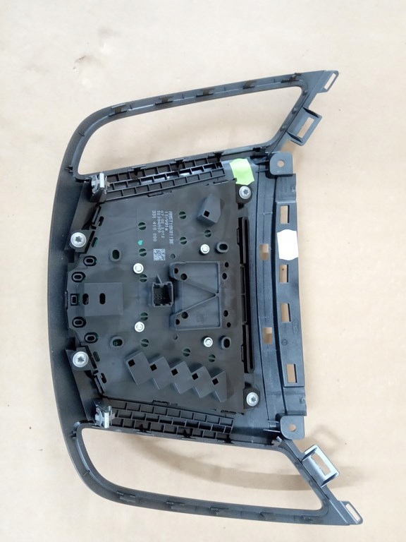 фото №3, Ford c-max mk2 - панель радіо