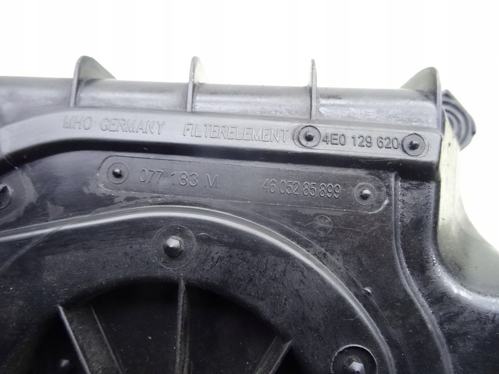 фото №7, 077133835aa 4e0129620 audi a8 d3 корпус фильтра oryg