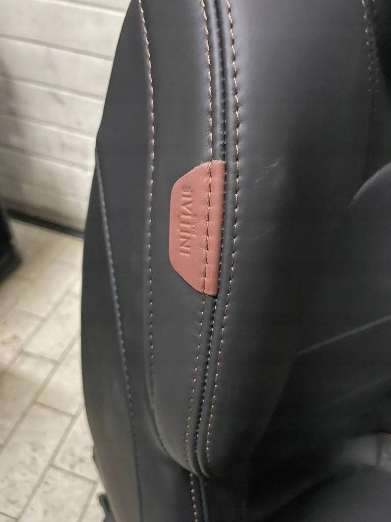 Сиденья заднее сиденье обшивки салон renault espace v рестайлинг  состояние как новый Недорого