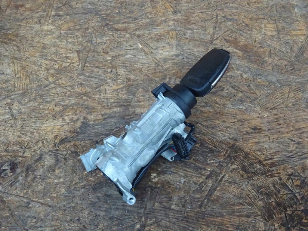 фото №8, Audi q3 8u a3 8p замок зажигания ключ комплект 1k0953527c 8e0837220r