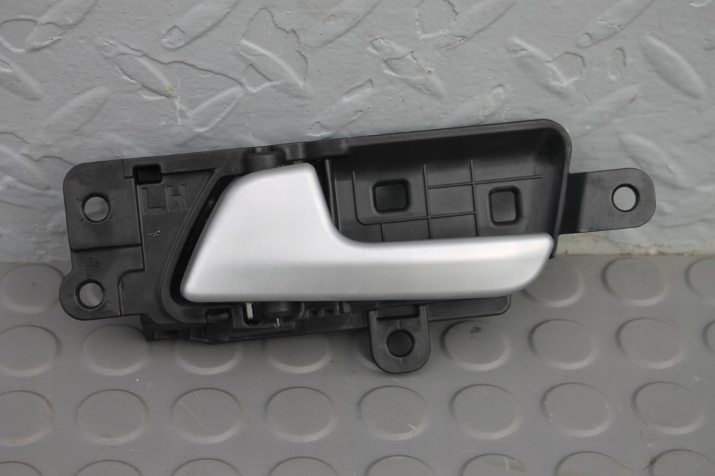 фото №2, Ручка внутрішня двері лівий перед передніх kia sportage iv 15-21