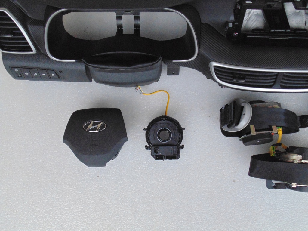 фото №2, Приборная панель консоль подушка безопасности hyundai tucson ii lift 2020r.