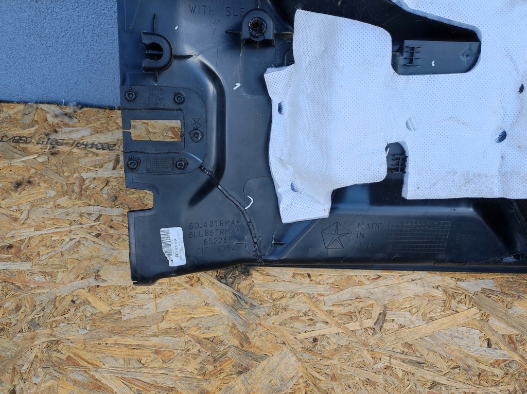 фото №6, Пластик багажника з сабвуфер wrangler jl 2018+