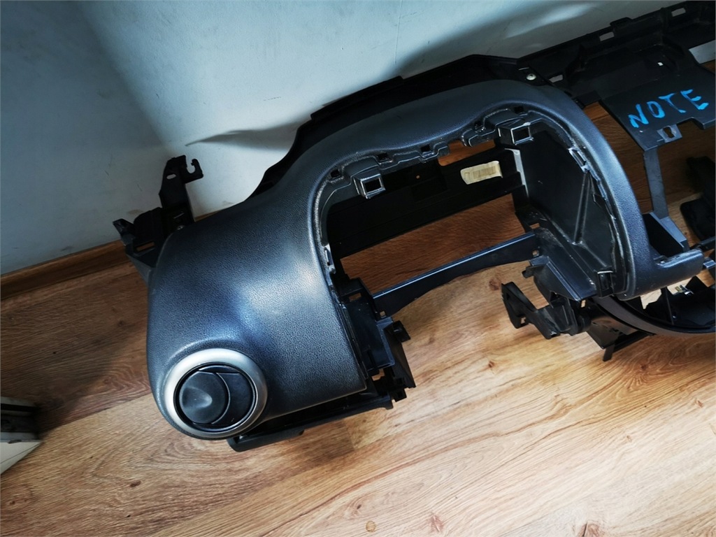 фото №7, Nissan note приборная панель консоль + подушка пассажира