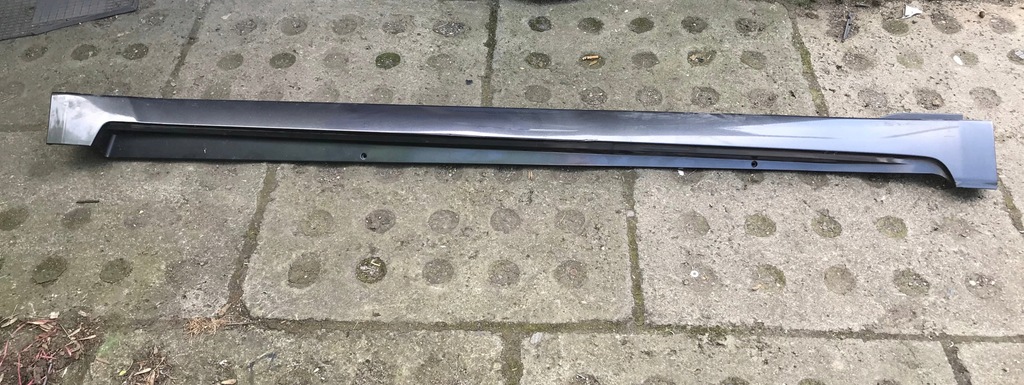 фото №1, Toyota avensis iii t27 накладка порог правая