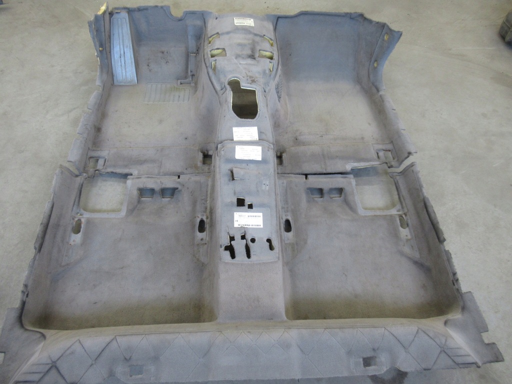 фото №16, Обшивка килимок підлога bmw e60 e61 europa сіра