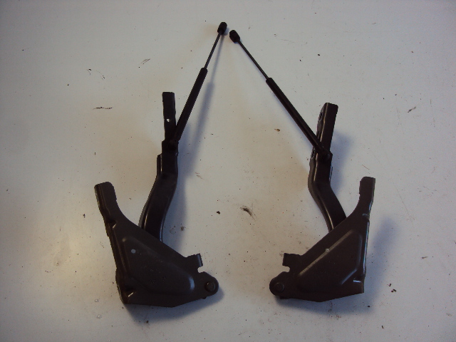 фото №2, Петли капот jeep cherokee kl 2.2d 13- lau