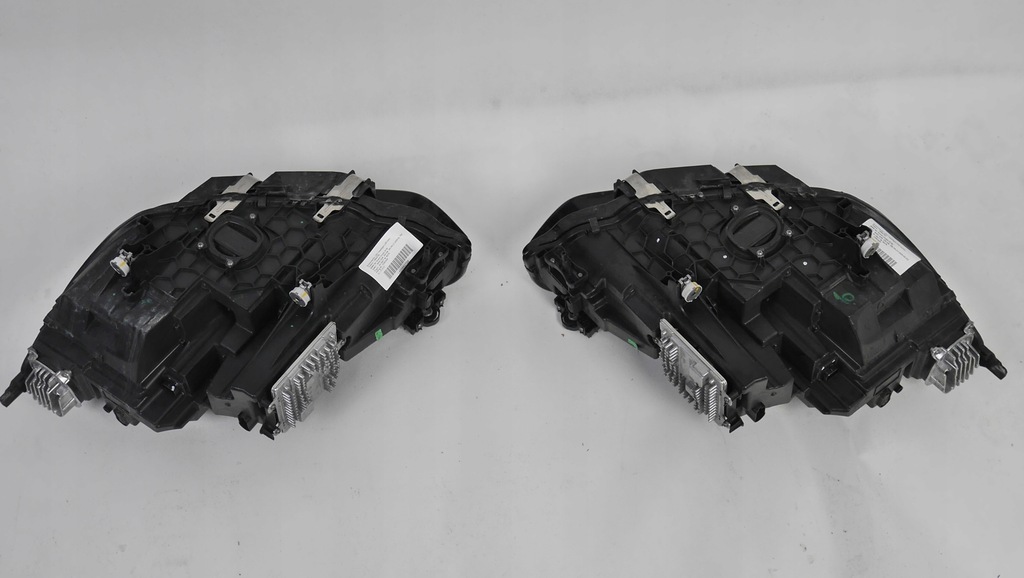 фото №6, Bmw 8 g14 g15 g16 лампы led левая правая полный