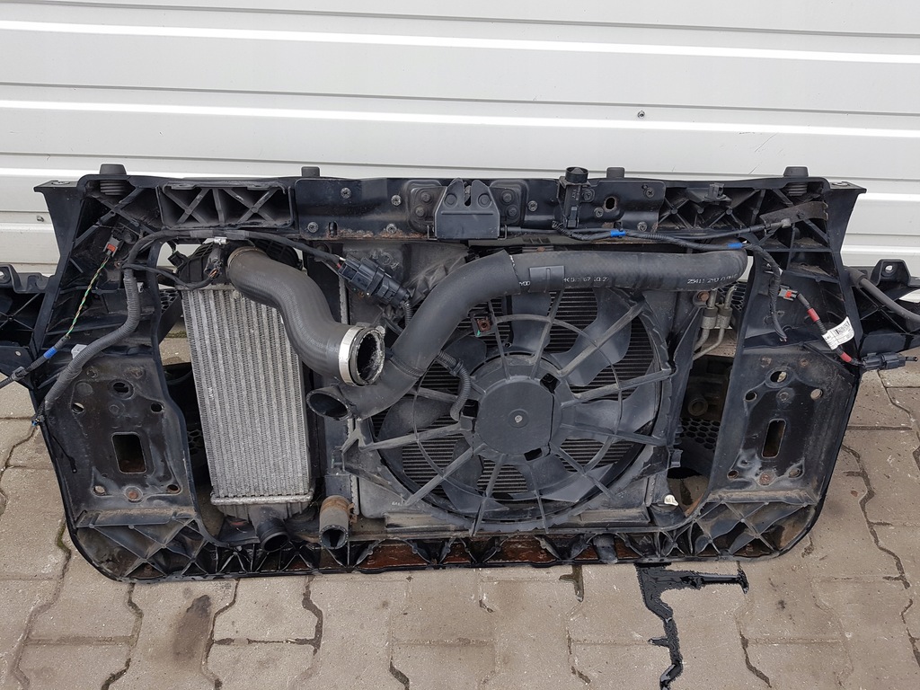 фото №4, Hyundai ix35 10-16r 1.7 crdi pas передній радіатор вентилятор