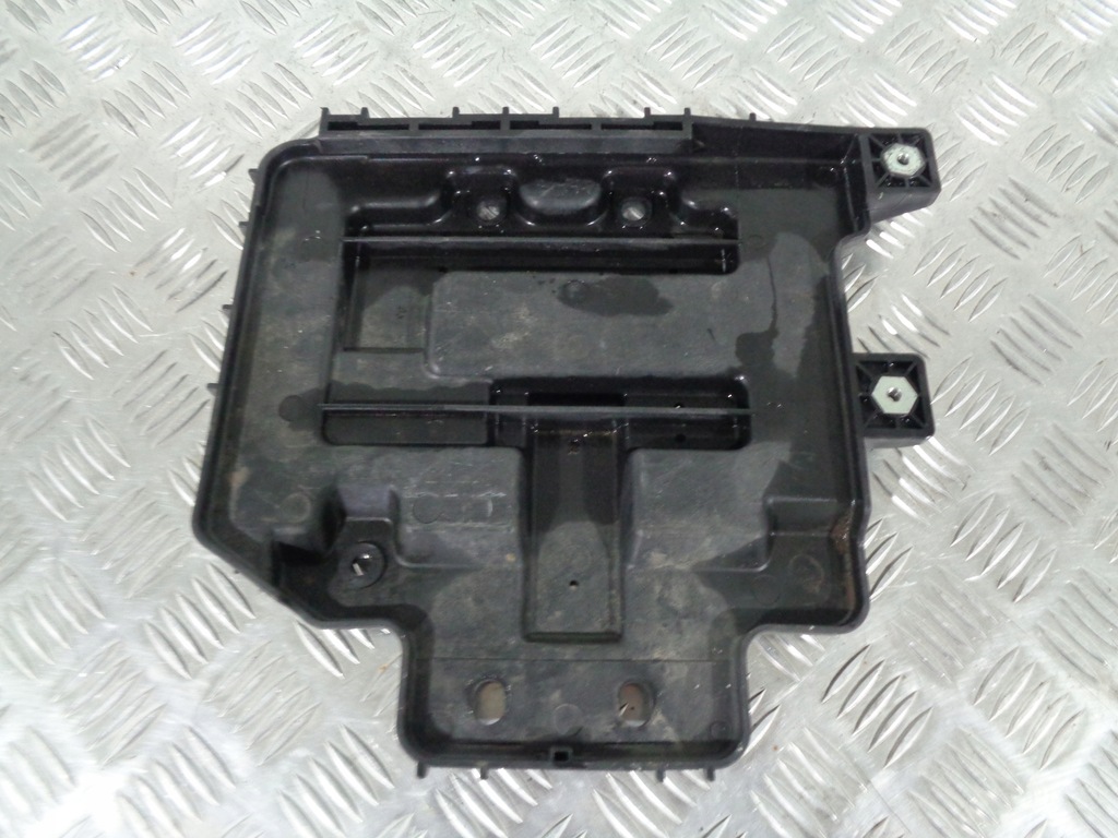 фото №1, Hyundai venga 1.4 основа акумулятора 37150-1p360