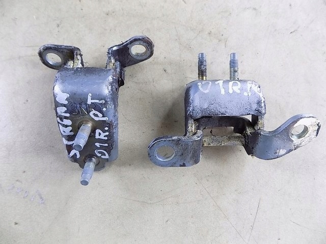 фото №2, Honda stream i 00-07 петлі двері правий задня kpl