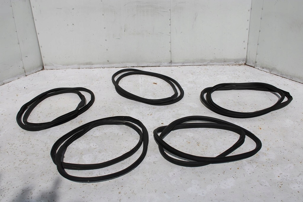 фото №6, Skoda yeti прокладка двері 5l0867365 5l0 867 365 кузовна 5l0867365a 5l08