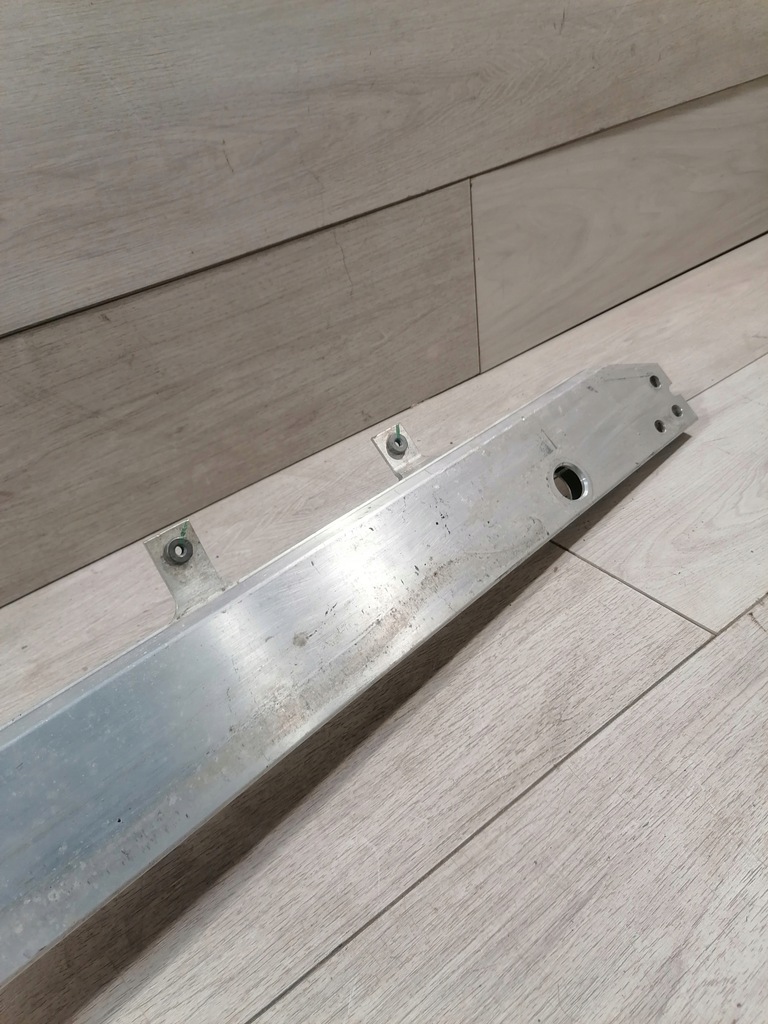 фото №9, Jaguar f-pace балка бампер перед j9c3-8a297-ad