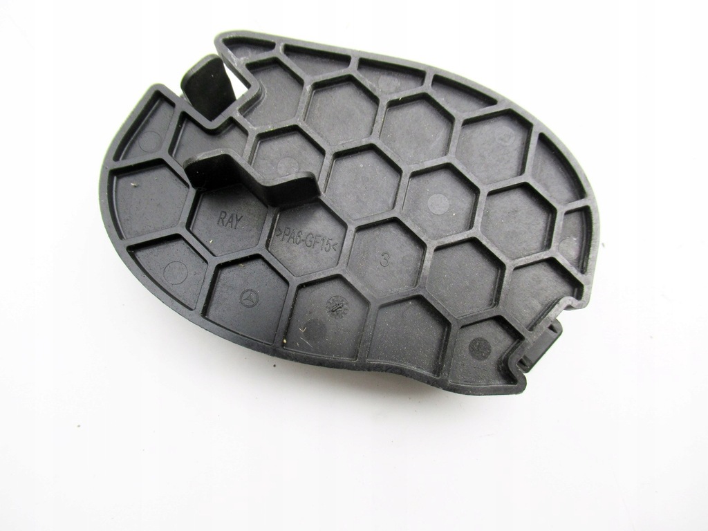 фото №1, Mercedes c-klasa w205 защита заглушка