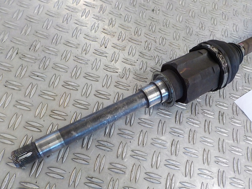 фото №3, Jeep grand cherokee wk2 3.0 приводной вал правая