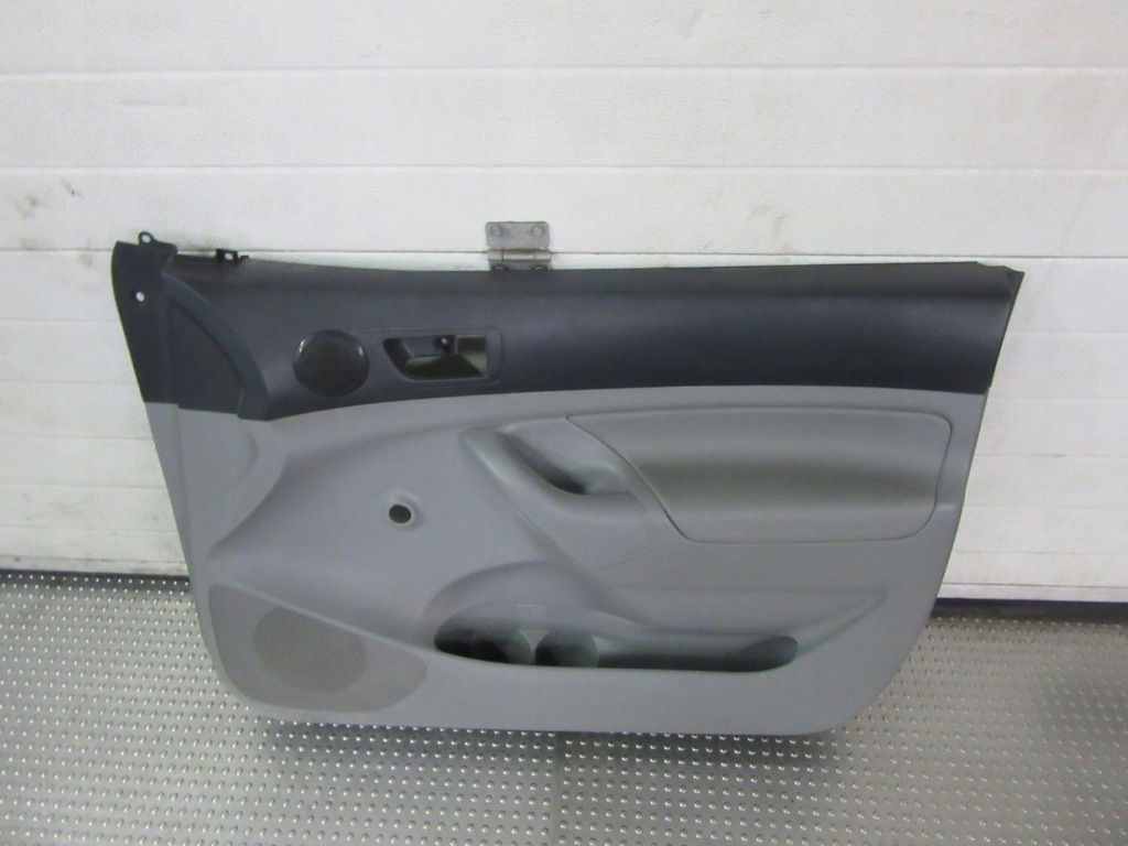 фото №1, Toyota tacoma ii 2013 обшивка двері правий перед