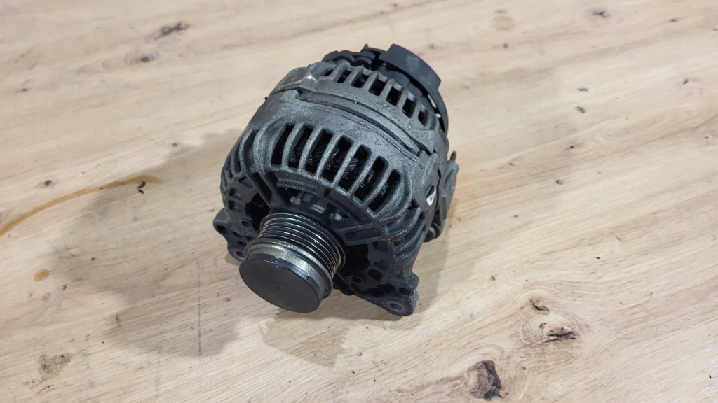 Купить Генератор vw passat b5 рестайлинг  2,0 tdi bgw