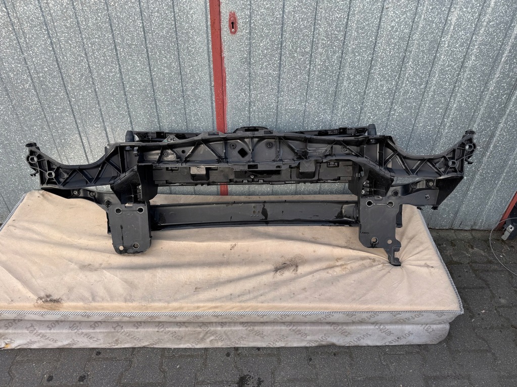 фото №9, Renault kangoo ii lift 13- решётка радиатора балка бампера перед