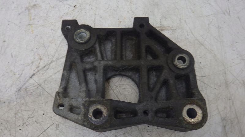 фото №3, Кронштейн кронштейн компресора mazda6 mazda 6 ii gh 2.2 cdvi r2aa15810