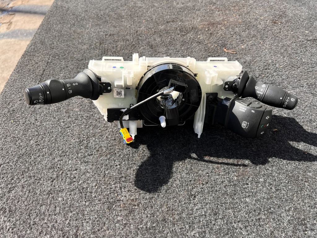 фото №1, Nissan nv400 master iii перемикач комбінований