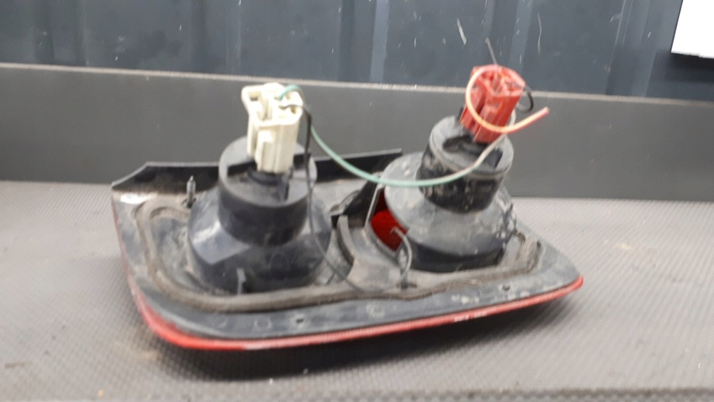 фото №10, Лампа правая land rover freelander i