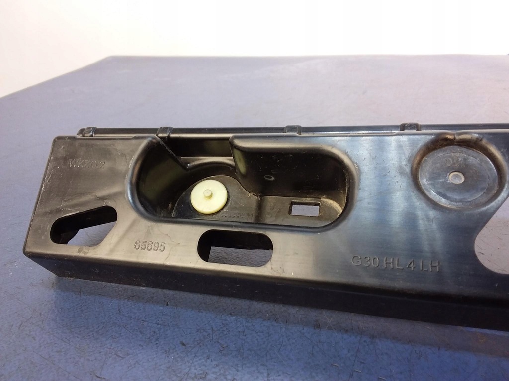 фото №5, Bmw 5 g30 кронштейн порог направляющая левая 7387347