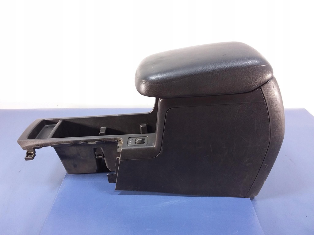 фото №1, Subaru forester iii sh туннель средний подлокотник