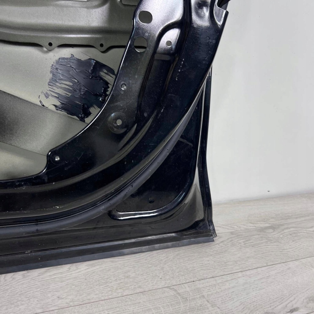 Mercedes eqe v295 w295 двері правий перед праве передні оригінальний номер a2957220700 Недорого