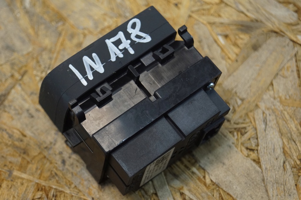 фото №6, Панель керування mmi audi a4 b9 8w2919616c