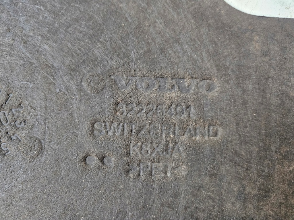 фото №5, Volvo xc60 ii 2 17- xc90 v90 v60 iii 3 плита захист pod двигун 32226491