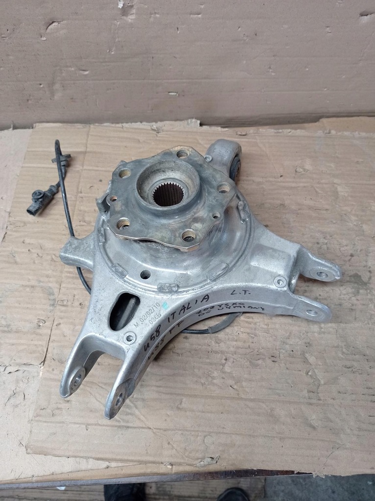 фото №1, Ступица поворотный кулак левый задняя ferrari italia 458 488