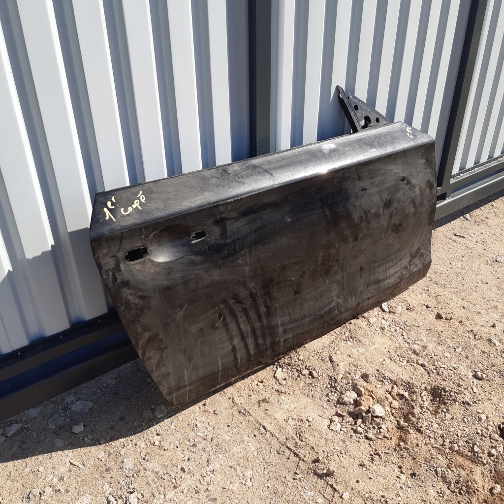 фото №2, Bmw 1 e82 двері праве голий